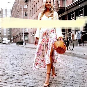 Brand new floral print Zara skirt size XS